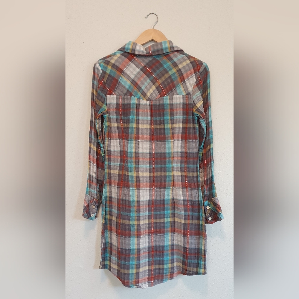 Splendid Small - image 2